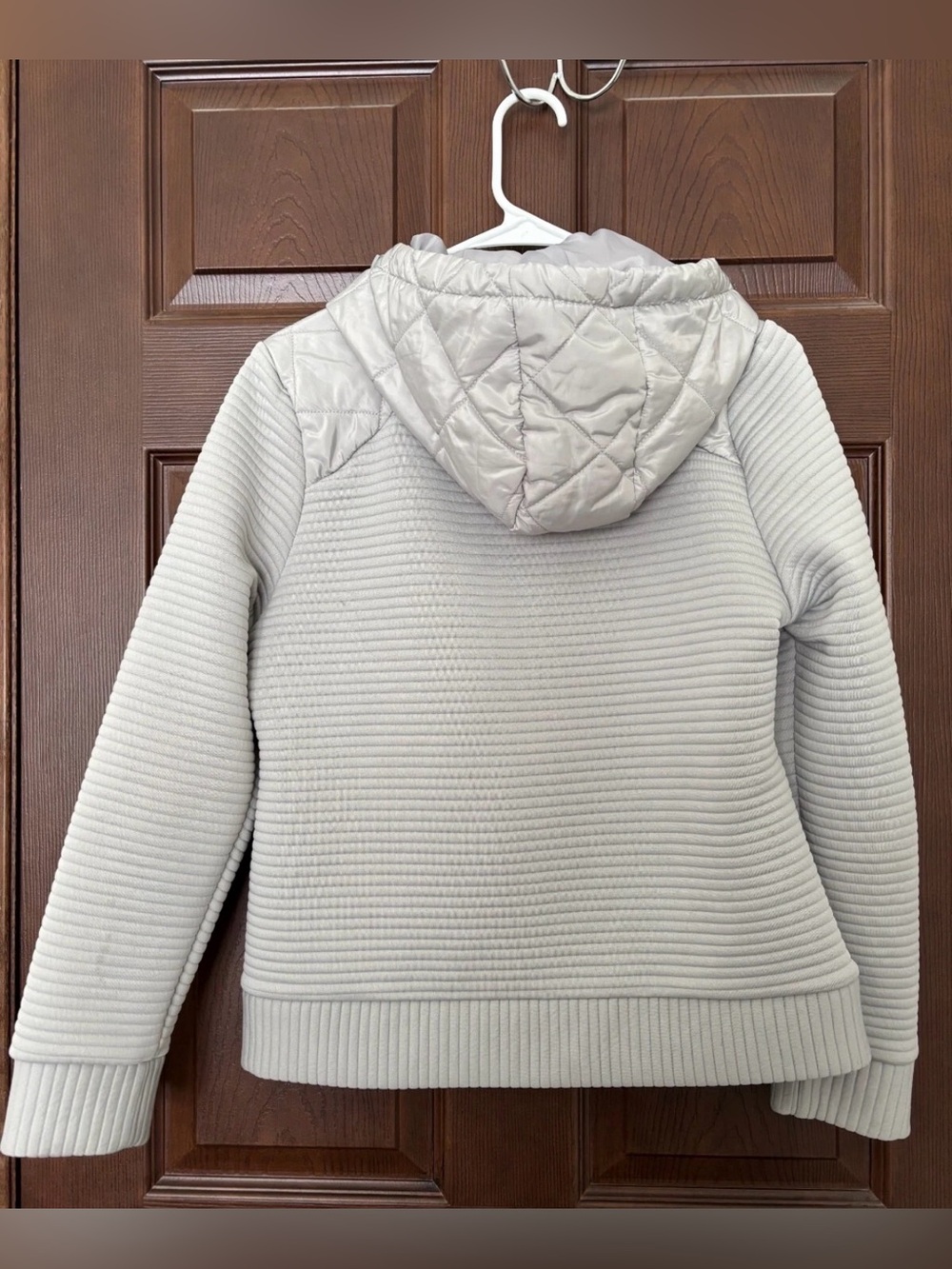 NWT Lt Gray Time and Tru Missy Quilted Ottoman Hooded Jacket for Women M 8-10 - Picture 2 of 8